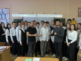 8в класс  принял участие во Всероссийском конкурсе РДШ «Классные встречи».