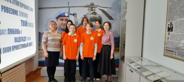 Юные экскурсоводы — победители Всероссийского конкурса «9 мая — помнить, чтобы жить».